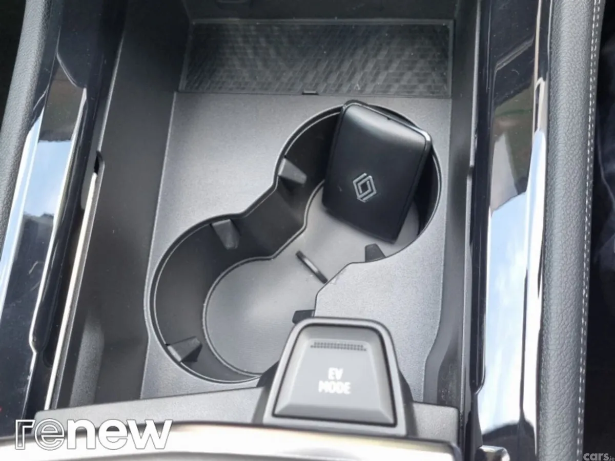 Renault Rafale SUV, Petrol Plug-in Hybrid, 2025, Grey