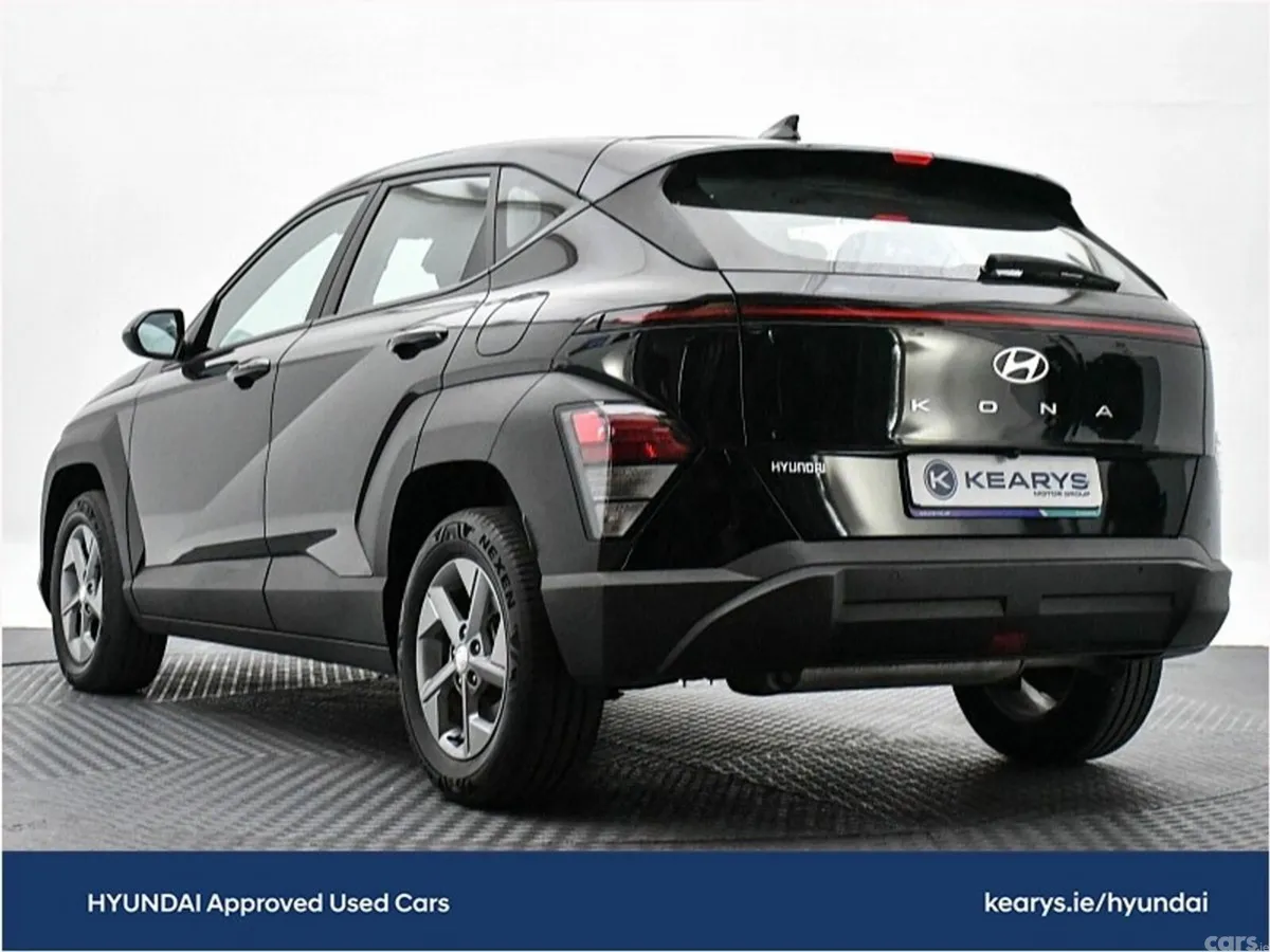Hyundai KONA SUV, Petrol, 2023, Black
