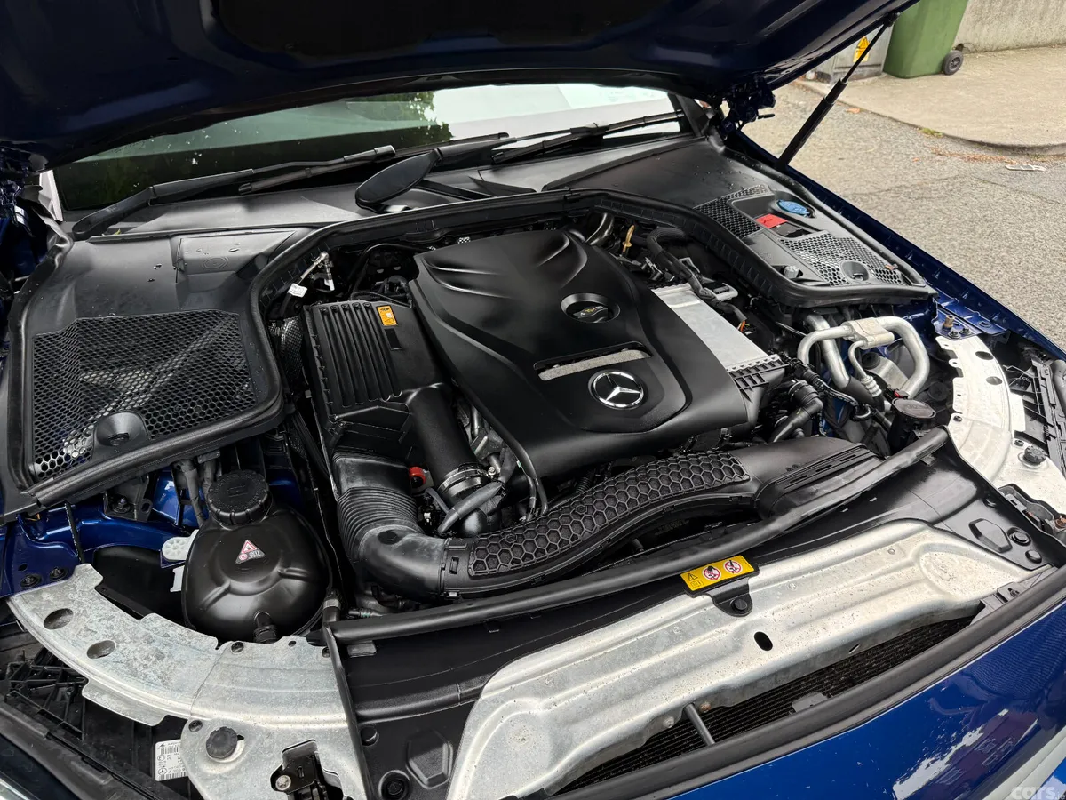 Mercedes-Benz C-Class Saloon, Petrol, 2017, Blue