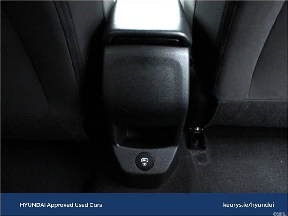 Hyundai i20 Hatchback, Petrol, 2026, Black
