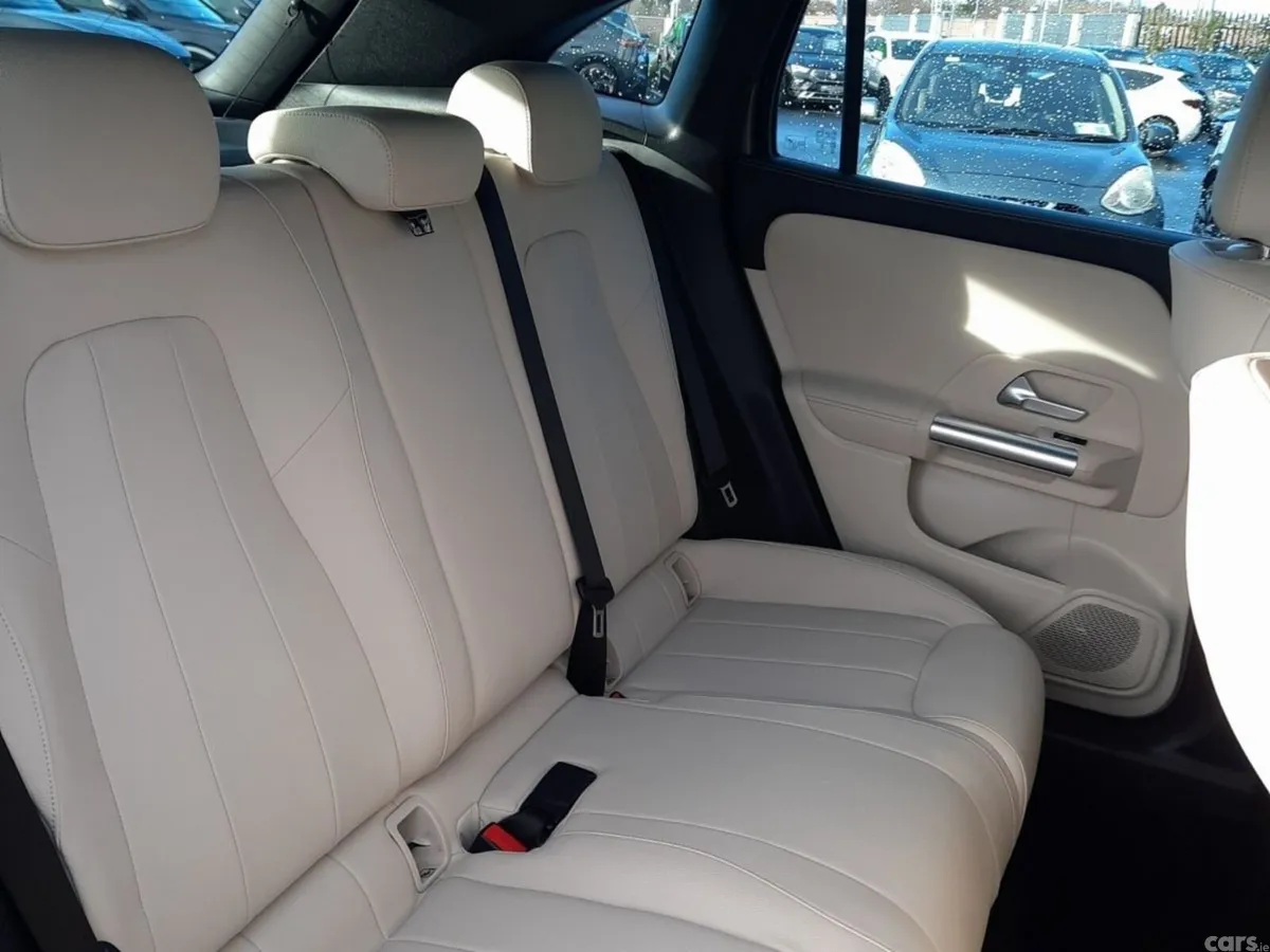 Mercedes-Benz GLA SUV, Diesel, 2025, Grey