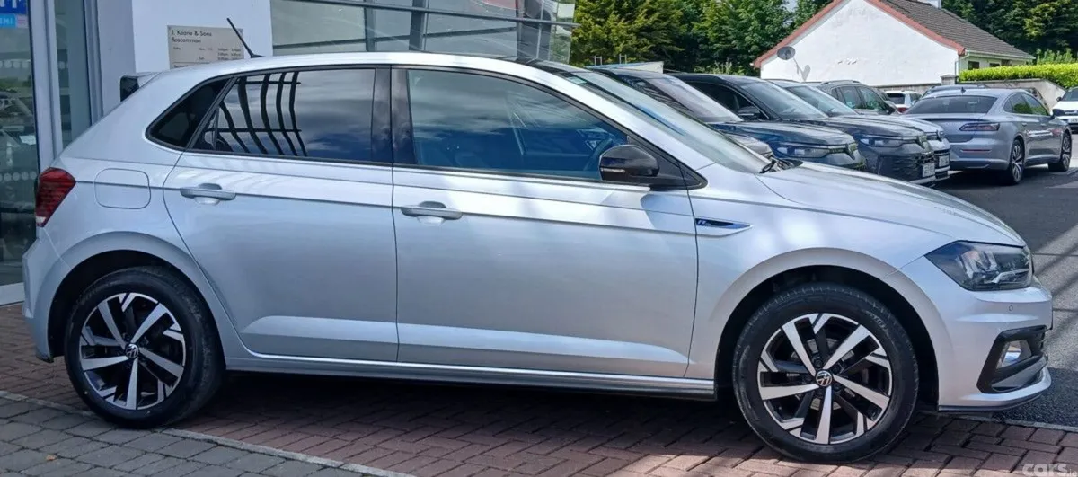 Volkswagen Polo Hatchback, Petrol, 2021, Grey
