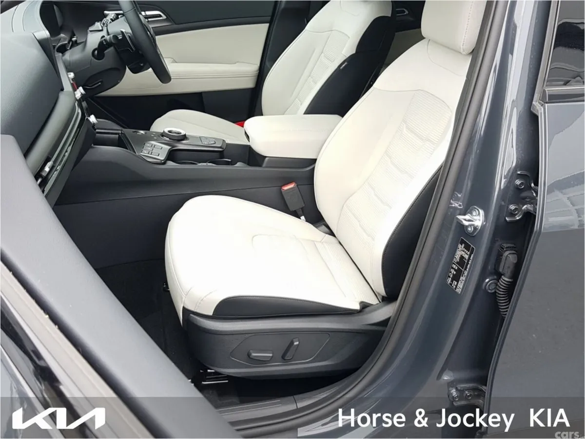 Kia Sportage SUV, Petrol Hybrid, 2026, Grey