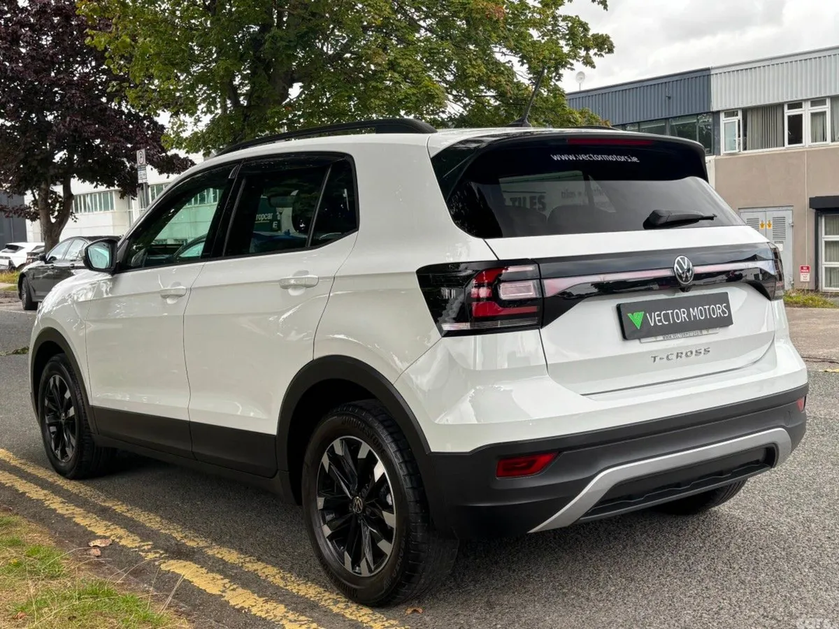 Volkswagen T-Cross SUV, Petrol, 2022, White