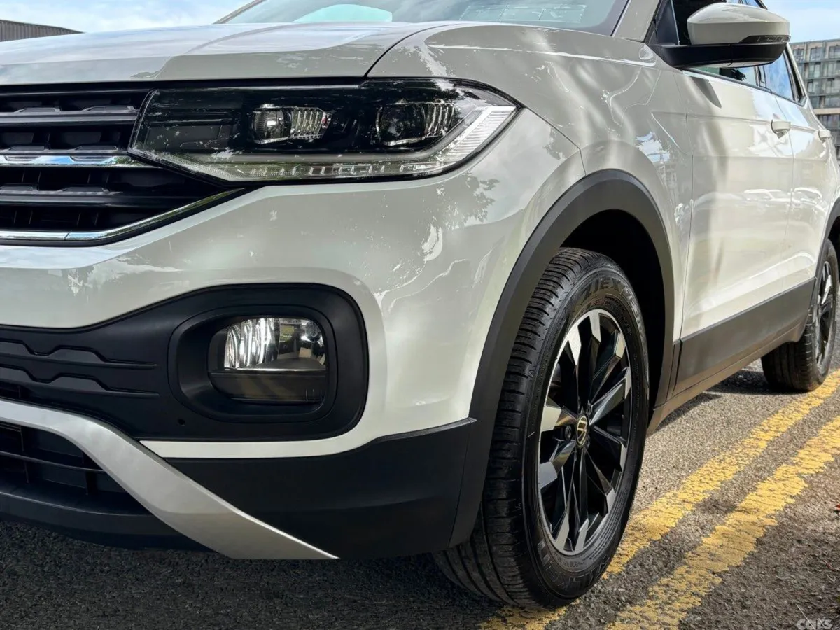 Volkswagen T-Cross SUV, Petrol, 2022, White