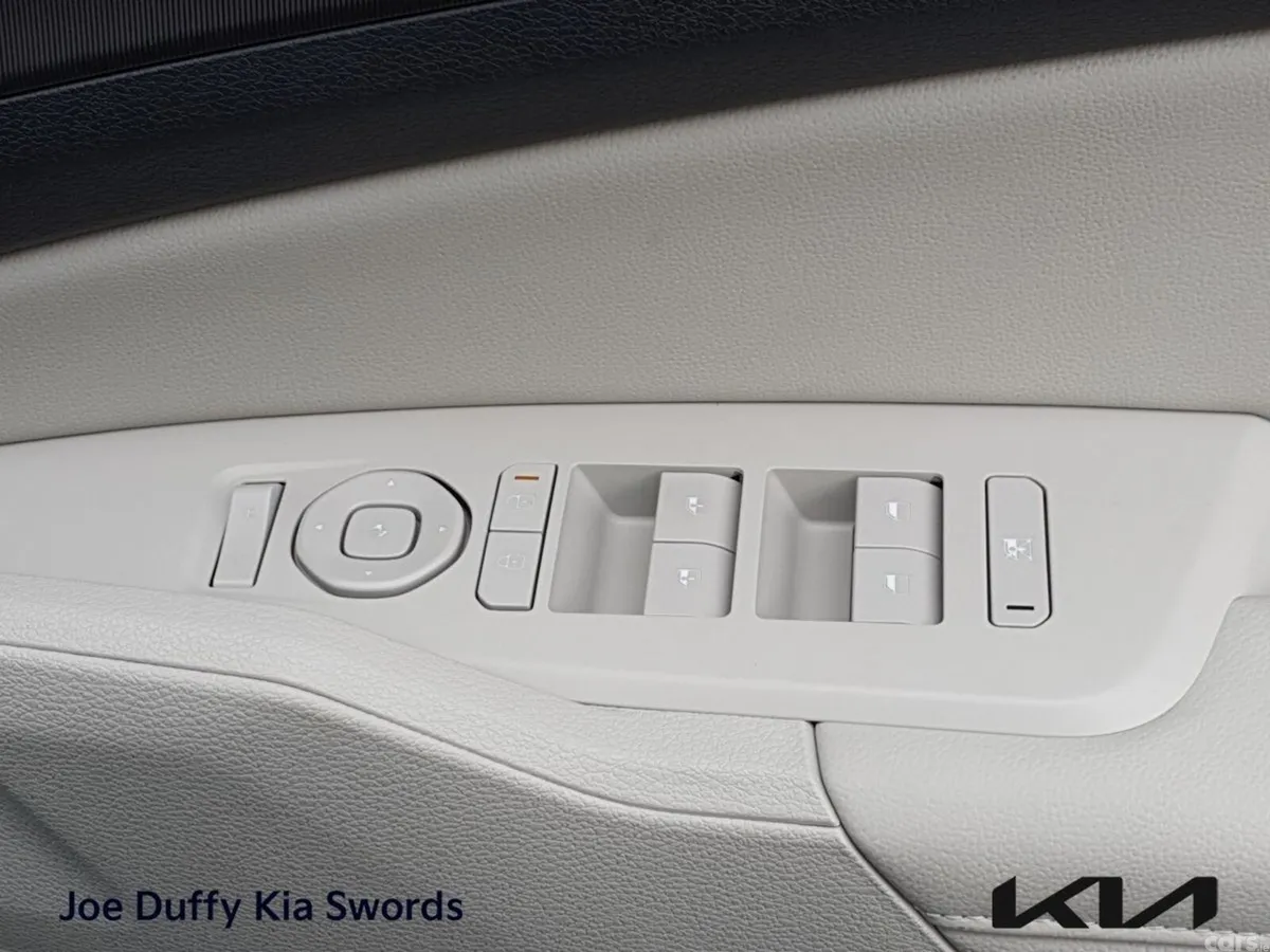 Kia Sportage SUV, Petrol Hybrid, 2026, Grey