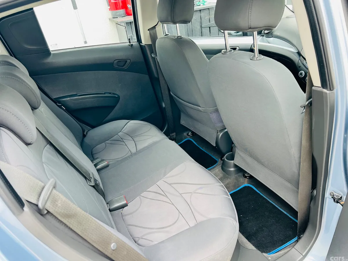 Chevrolet Spark Hatchback, Petrol, 2011, Blue