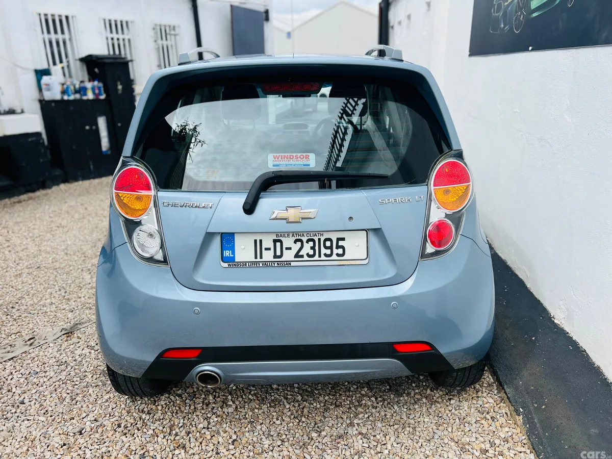 Chevrolet Spark Hatchback, Petrol, 2011, Blue