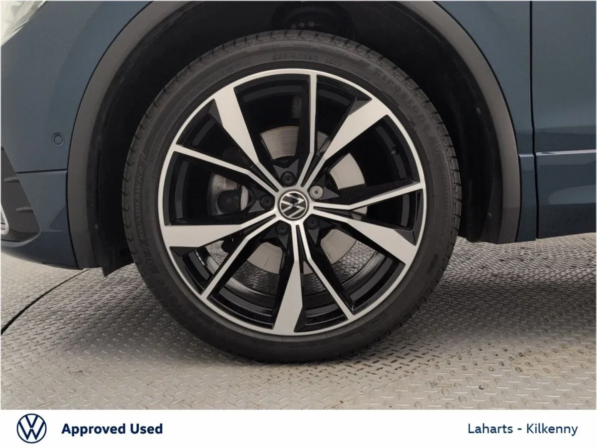 Volkswagen Tiguan SUV, Petrol Plug-in Hybrid, 2024, Blue