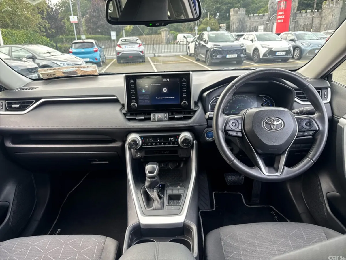 Toyota RAV4 SUV, Petrol Hybrid, 2022, Blue