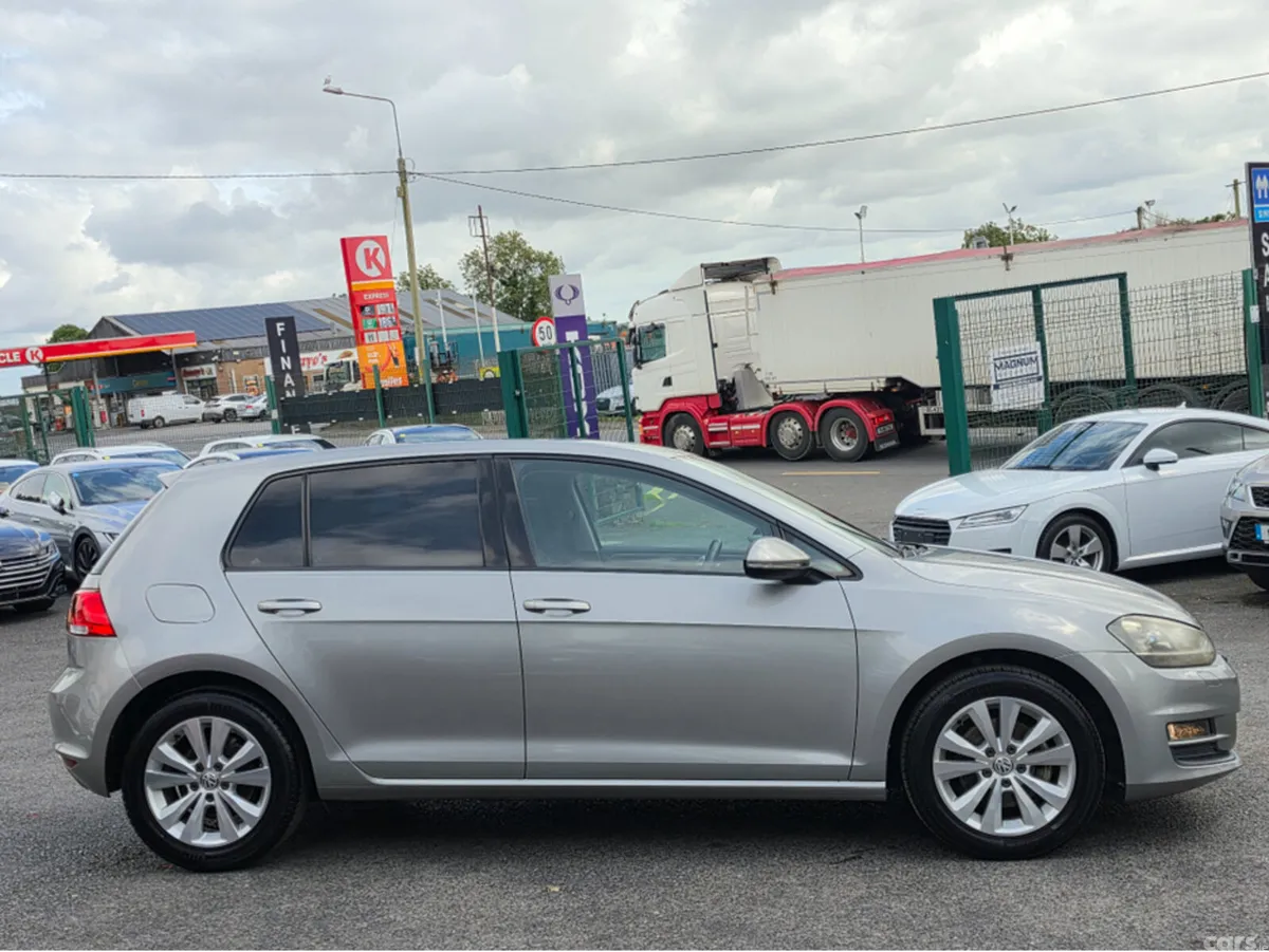 Volkswagen Golf Hatchback, Petrol, 2013, Silver