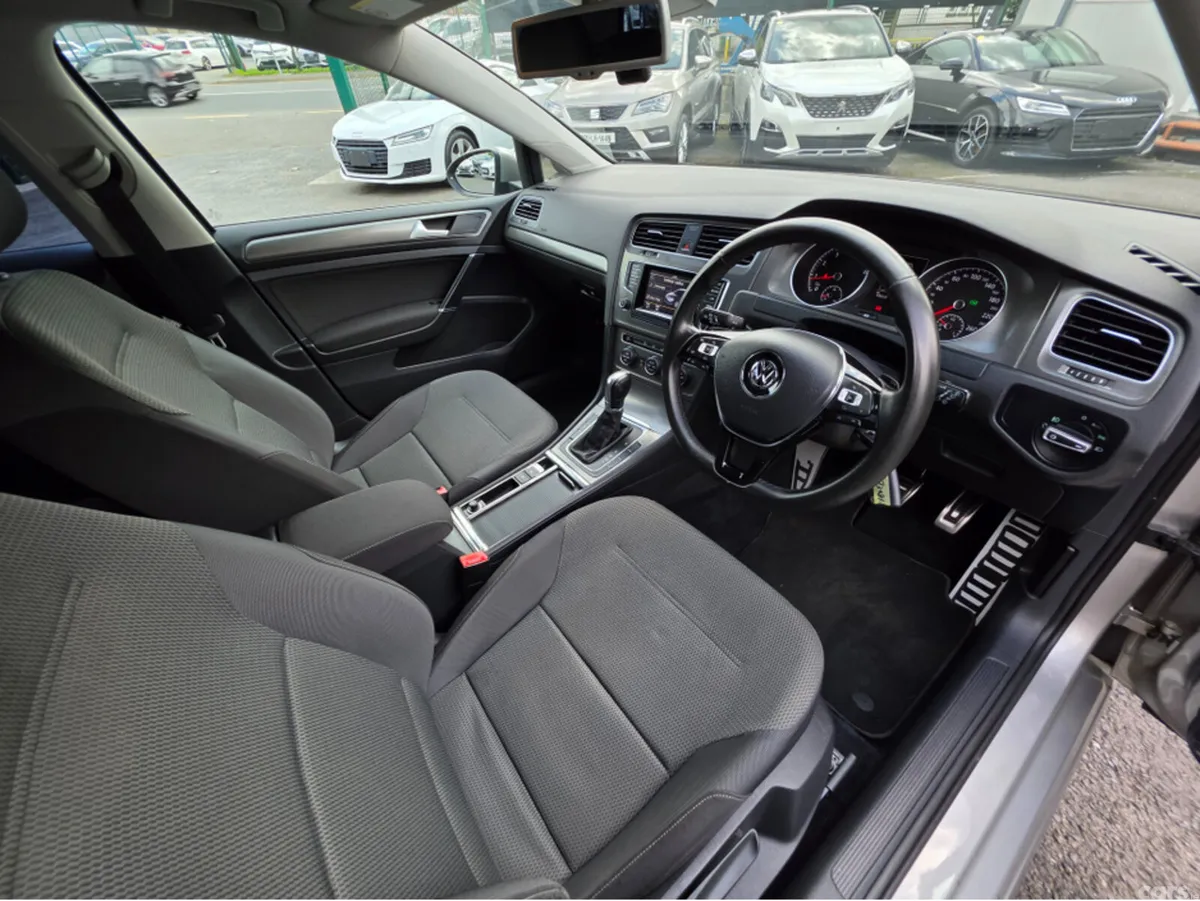 Volkswagen Golf Hatchback, Petrol, 2013, Silver