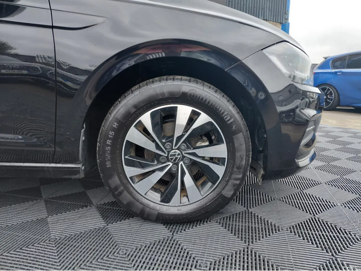 Volkswagen Polo MPV, Petrol, 2021, Black