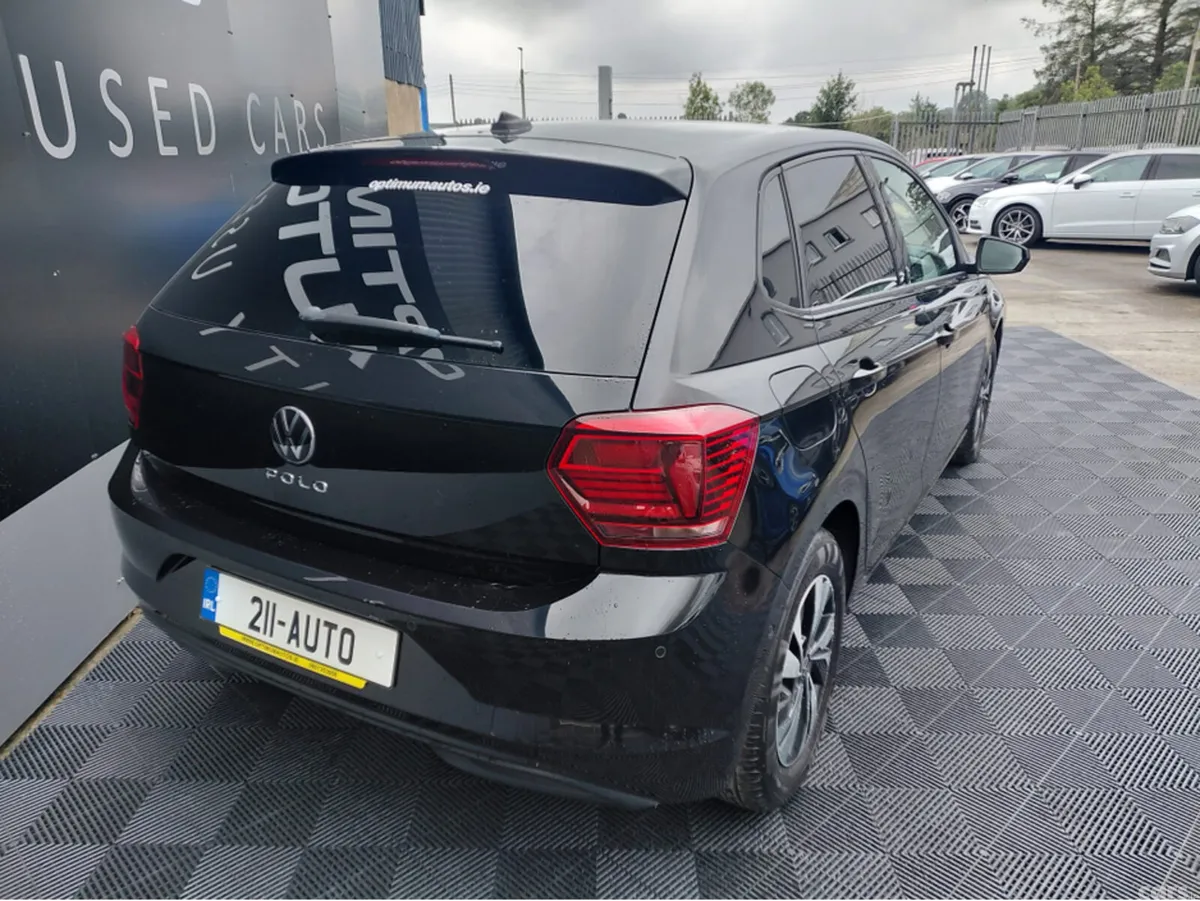 Volkswagen Polo MPV, Petrol, 2021, Black