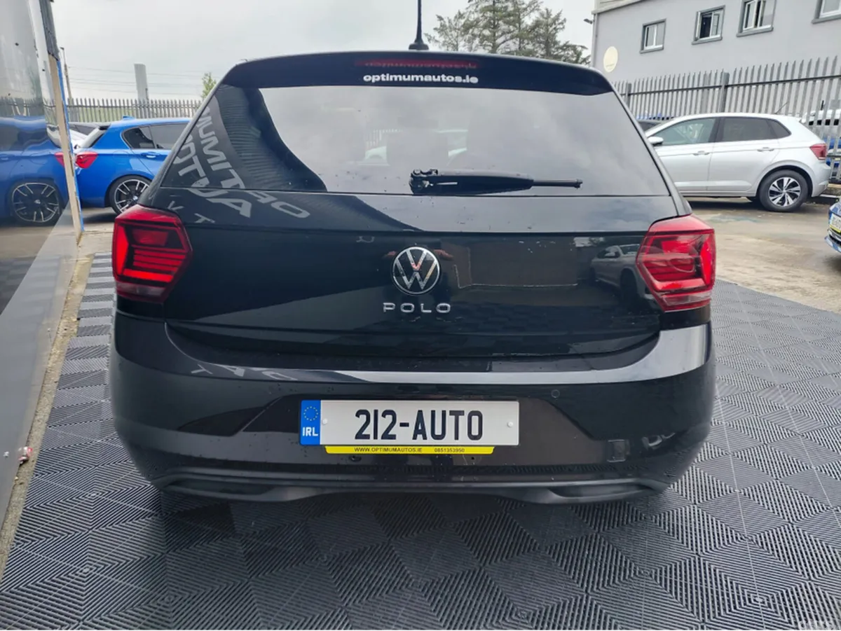 Volkswagen Polo Hatchback, Petrol, 2021, Black