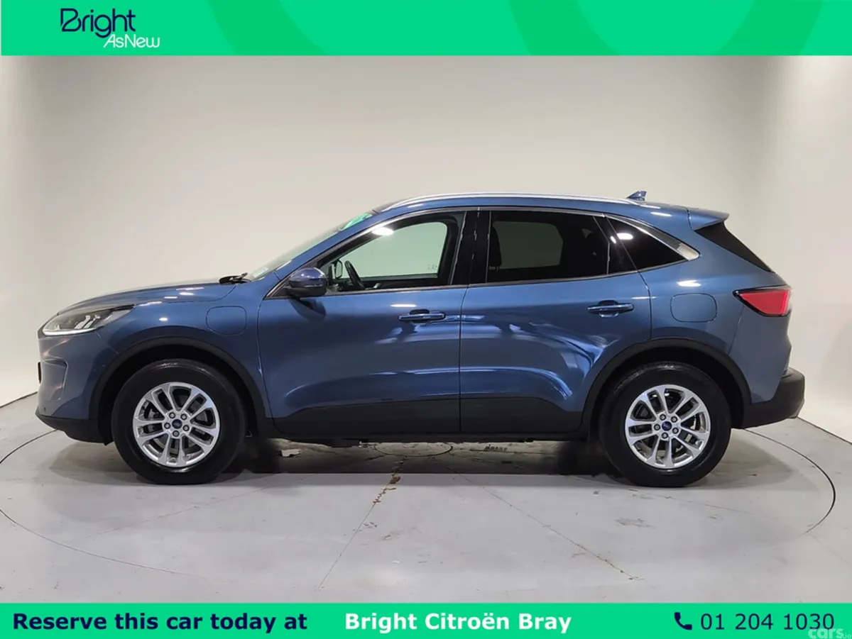Ford Kuga MPV, Petrol Plug-in Hybrid, 2023, Blue