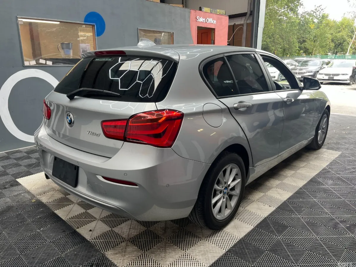 BMW 1-Series Hatchback, Diesel, 2017, Silver