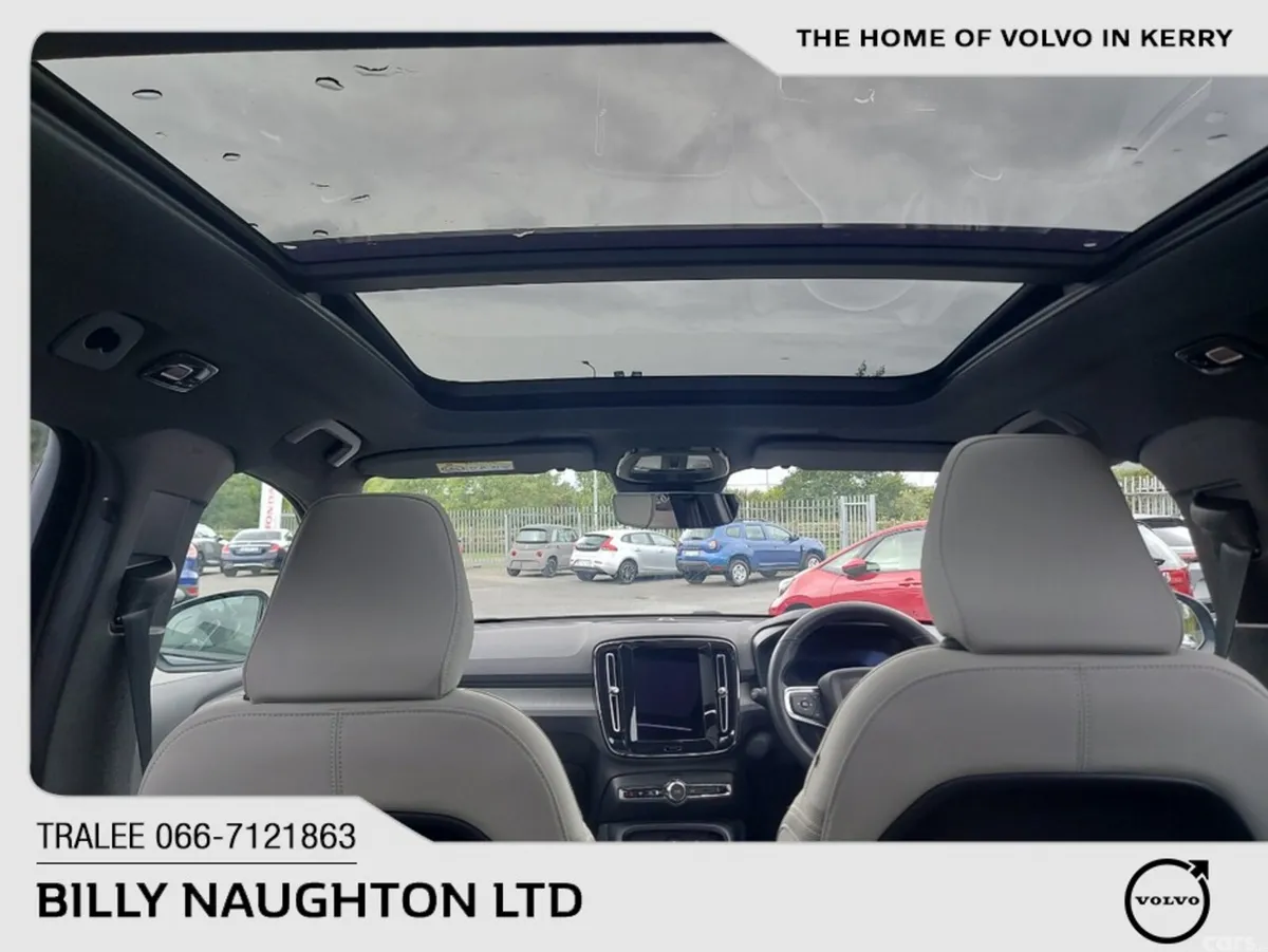 Volvo EX40 SUV, Electric, 2026, Blue