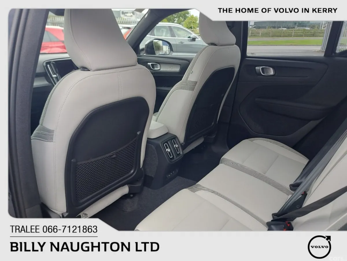 Volvo EX40 SUV, Electric, 2026, Blue