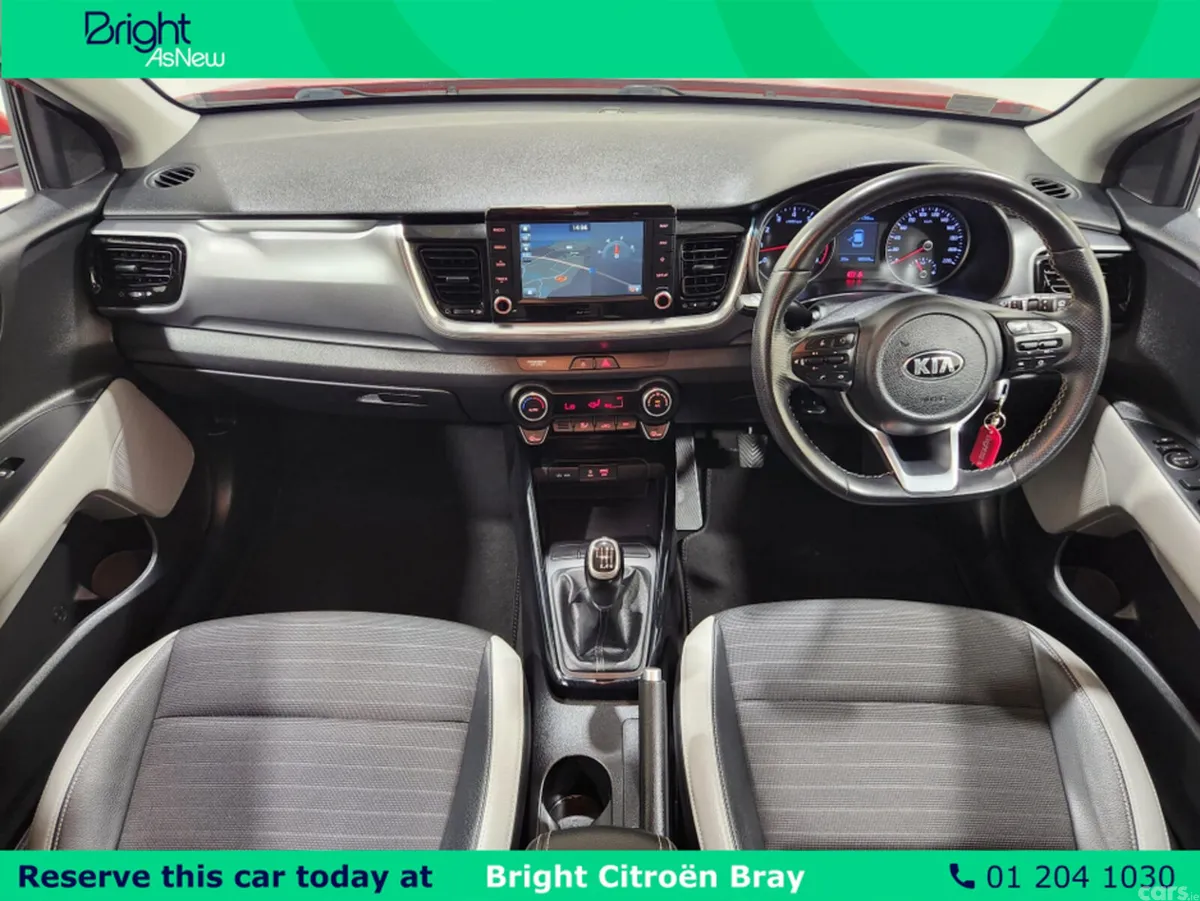 Peugeot 2008 MPV, Petrol, 2023, Grey