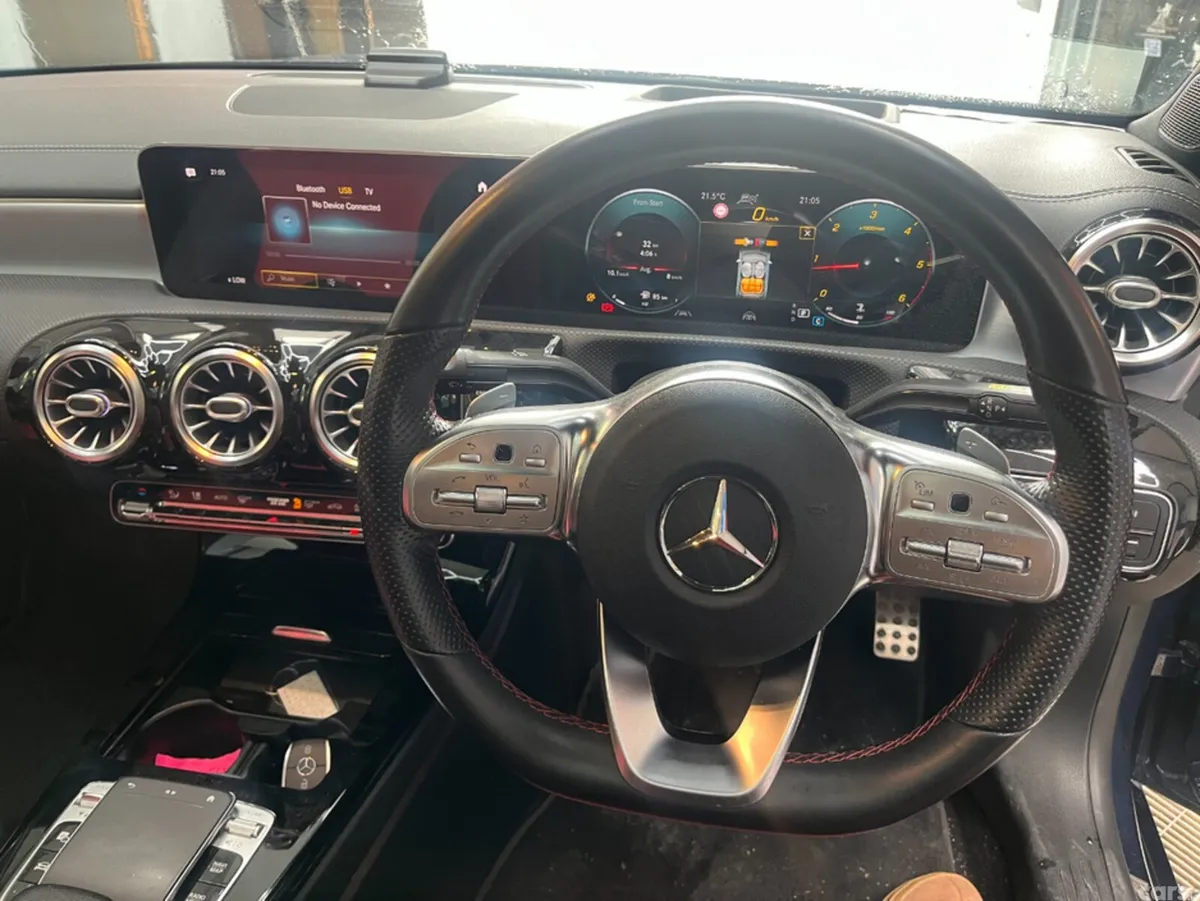Mercedes-Benz CLA Saloon, Diesel, 2020, Blue