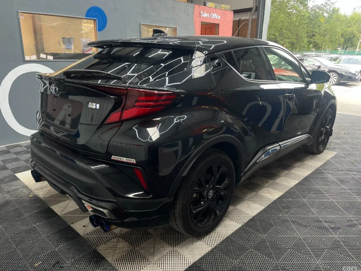 Toyota C-HR SUV, Petrol Hybrid, 2021, Black