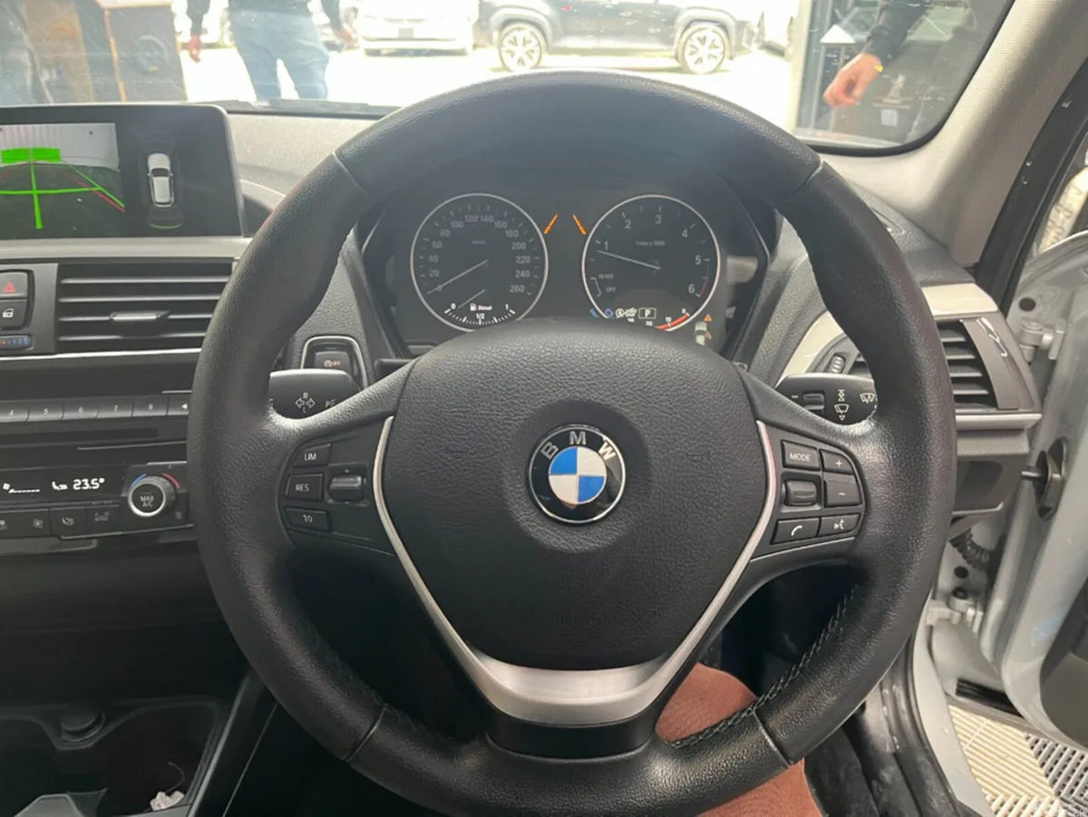 BMW 1-Series Hatchback, Diesel, 2016, Silver