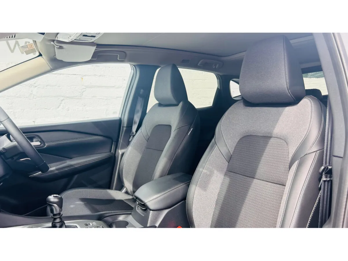 Nissan Qashqai MPV, Petrol Hybrid, 2025, Grey