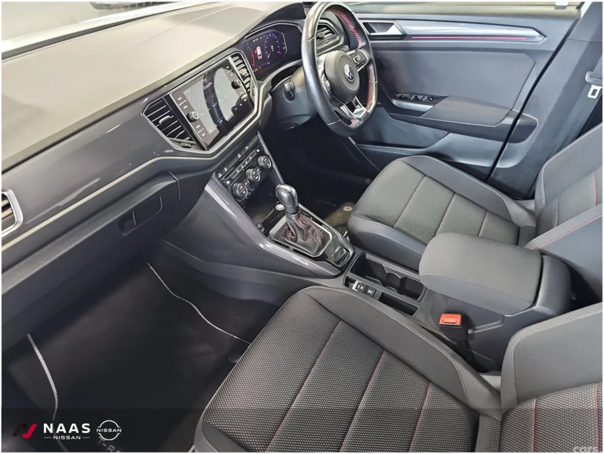 Volkswagen T-Roc SUV, Diesel, 2021, White