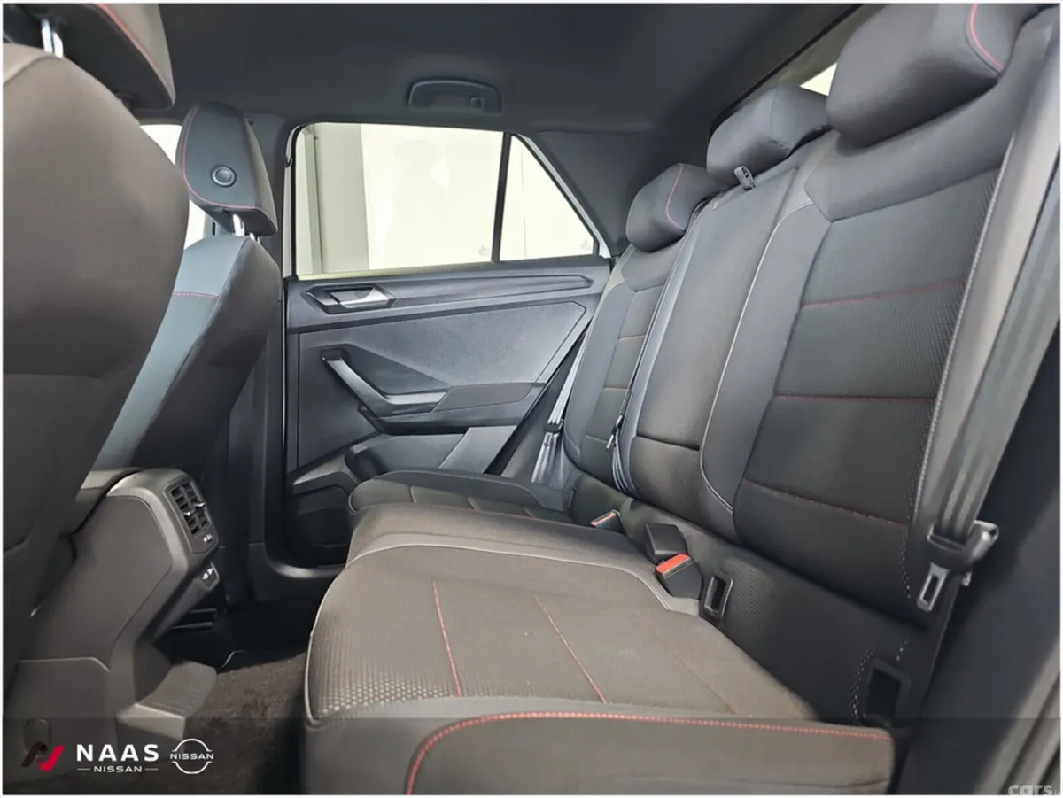 Volkswagen T-Roc SUV, Diesel, 2021, White
