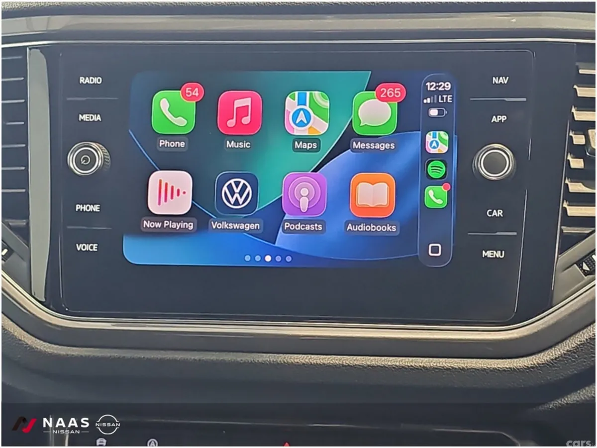 Volkswagen T-Roc SUV, Diesel, 2021, White