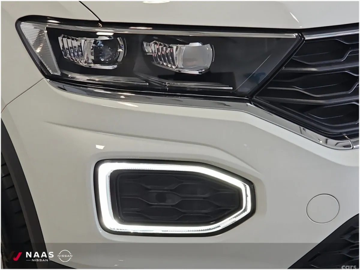 Volkswagen T-Roc SUV, Diesel, 2021, White