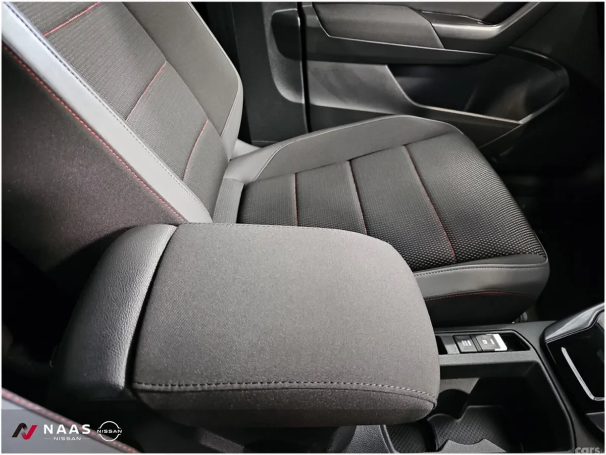 Volkswagen T-Roc SUV, Diesel, 2021, White