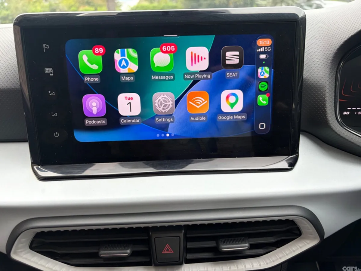 SEAT Arona Hatchback, Petrol, 2024, Green