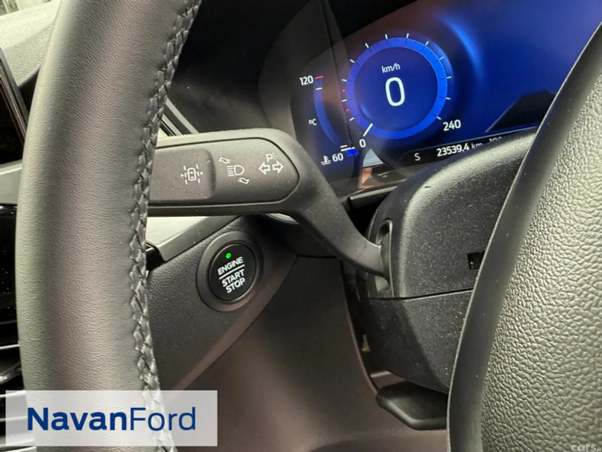 Ford Kuga SUV, Petrol Hybrid, 2024, Blue