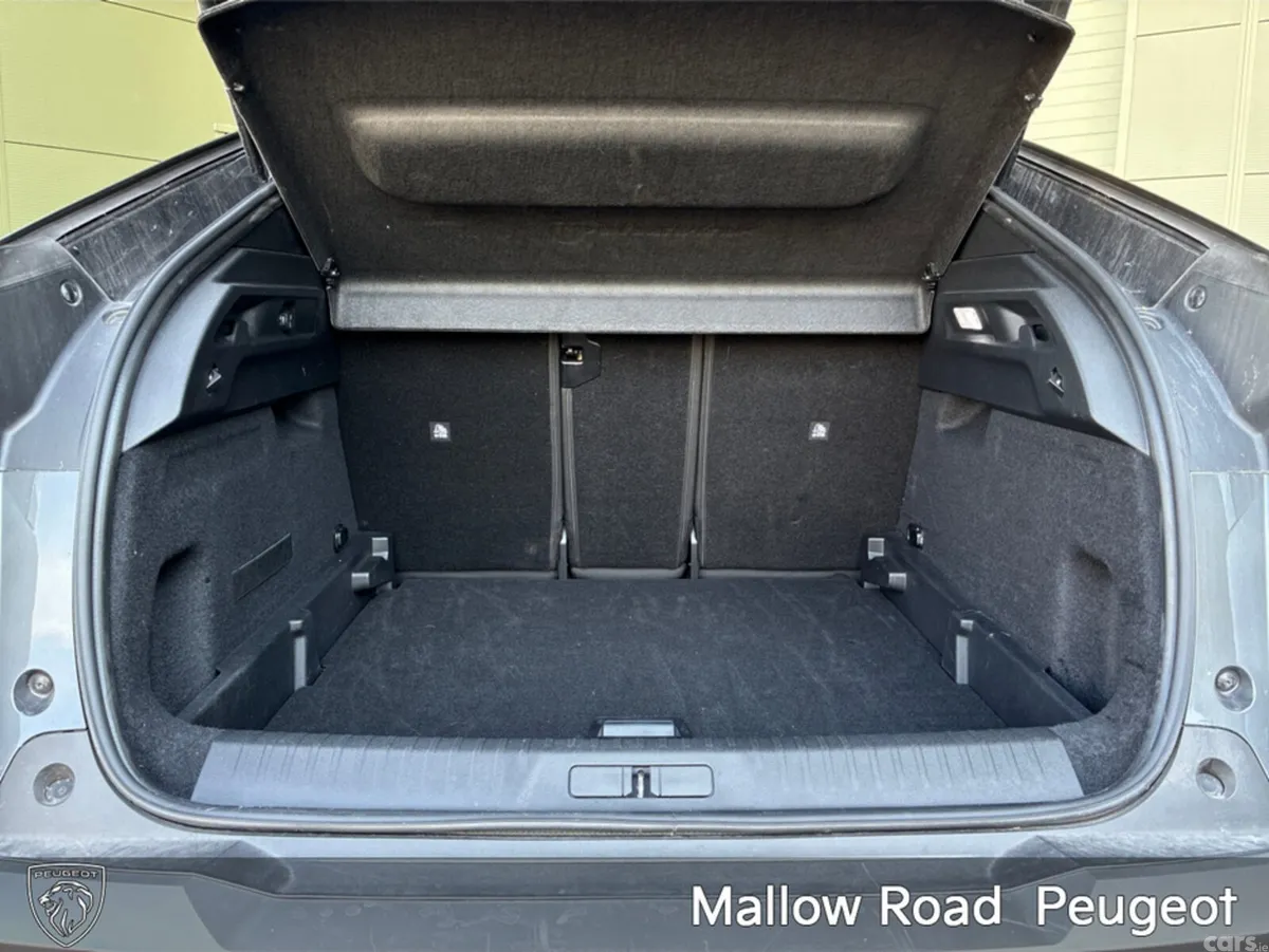 Peugeot 3008 SUV, Petrol Hybrid, 2026, Grey