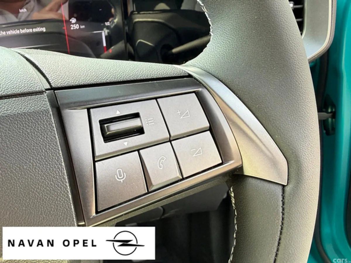 Opel Mokka SUV, Petrol, 2026, Green
