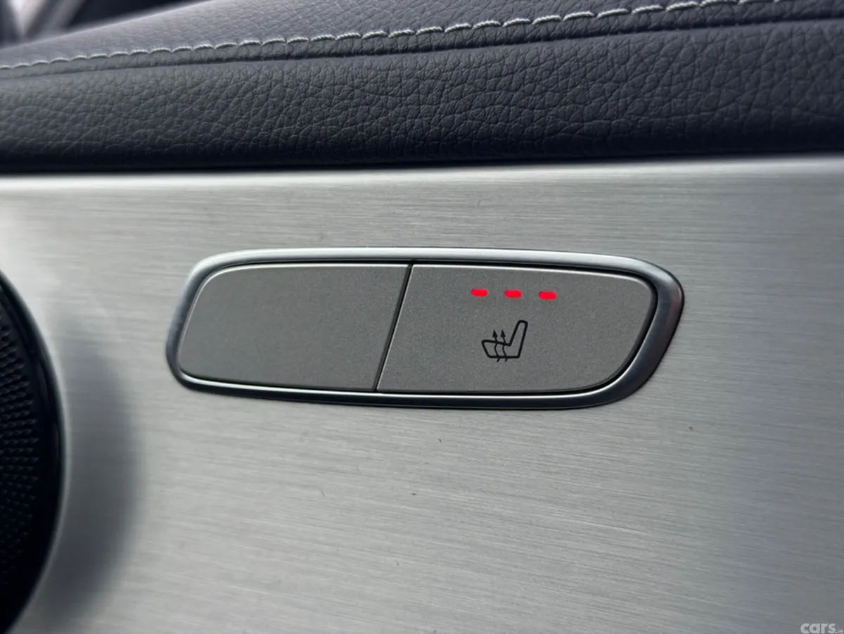 Mercedes-Benz GLC Estate, Diesel Plug-in Hybrid, 2022, Black
