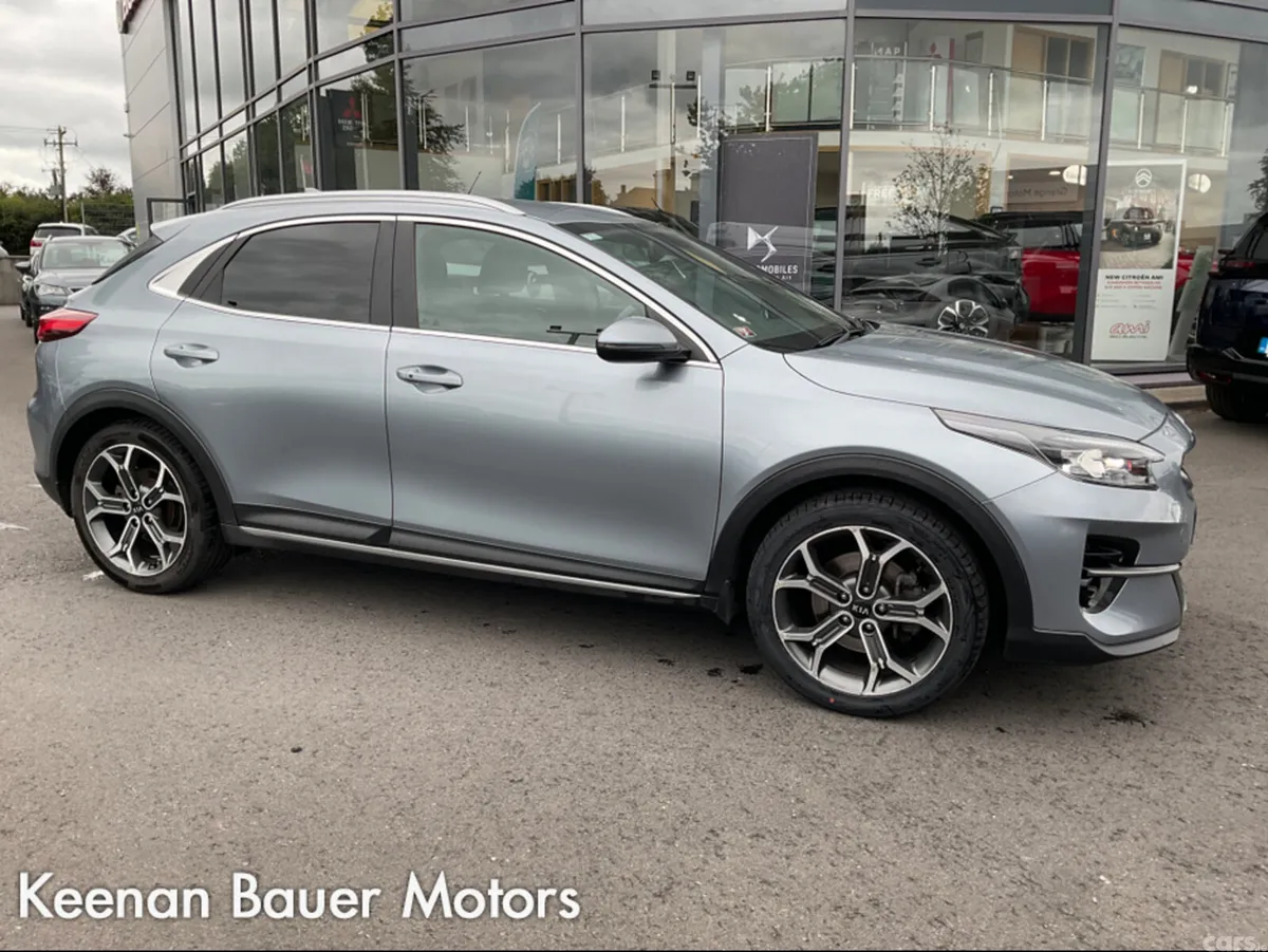 Kia XCeed Hatchback, Petrol, 2020, Grey