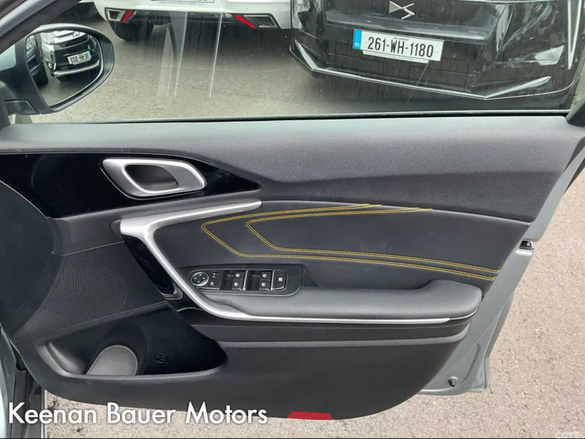 Kia XCeed Hatchback, Petrol, 2020, Grey