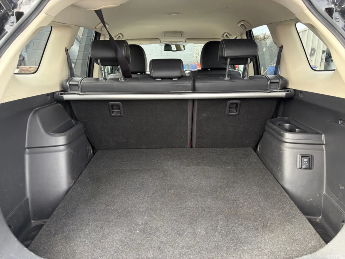 Mitsubishi Outlander SUV, Diesel, 2018, Black