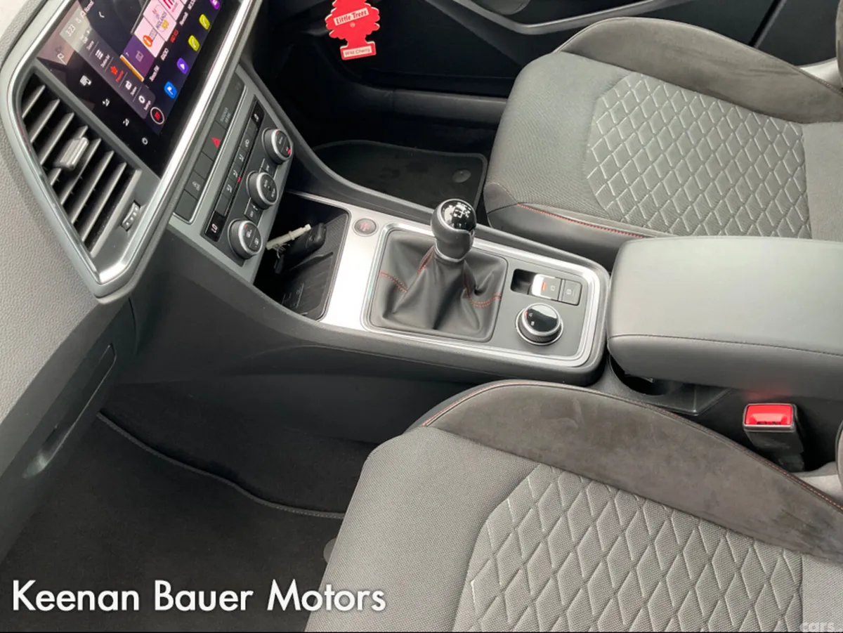 SEAT Ateca Estate, Diesel, 2023, Grey