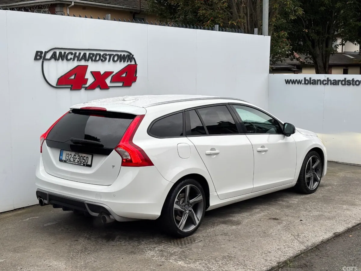 Volvo V60 Estate, Petrol, 2013, White