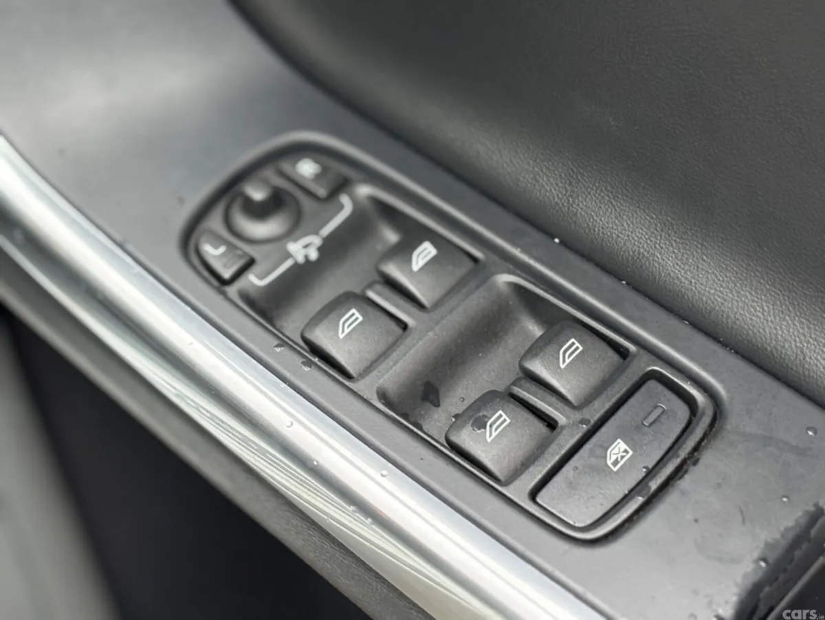 Volvo V60 Estate, Petrol, 2013, White