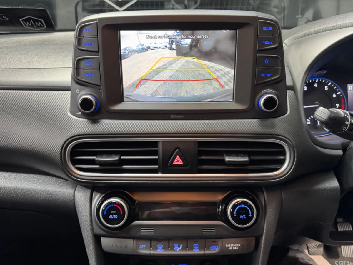 Hyundai KONA MPV, Petrol, 2019, Grey