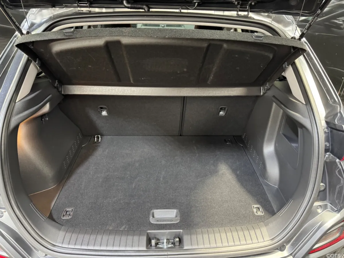 Hyundai KONA MPV, Petrol, 2019, Grey