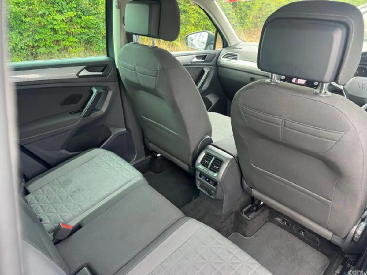Volkswagen Tiguan Estate, Diesel, 2021, Grey