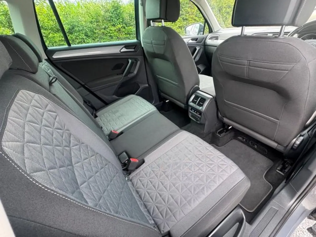 Volkswagen Tiguan Estate, Diesel, 2021, Grey