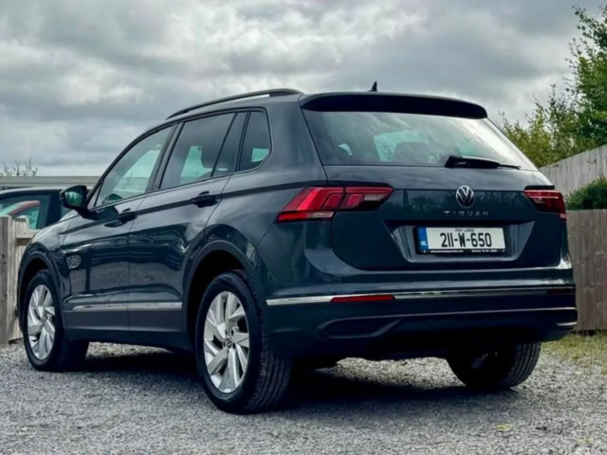Volkswagen Tiguan Estate, Diesel, 2021, Grey