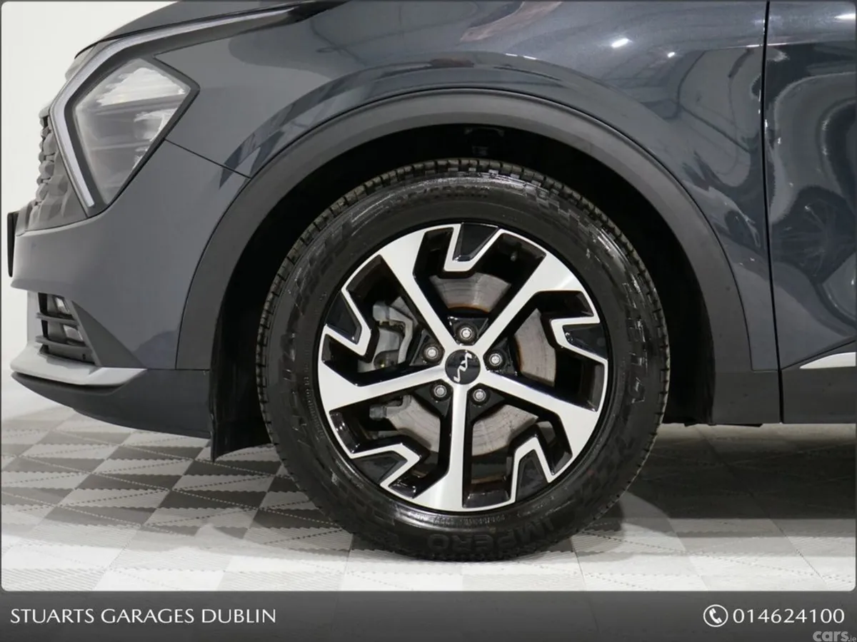 Kia Sportage MPV, Petrol Hybrid, 2025, Grey
